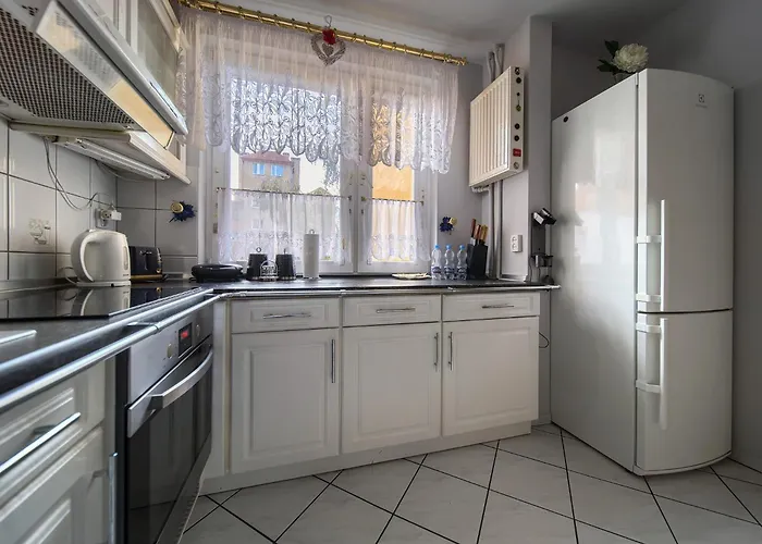 Apartamento Szczepin Spacious By Bookinghost Breslavia