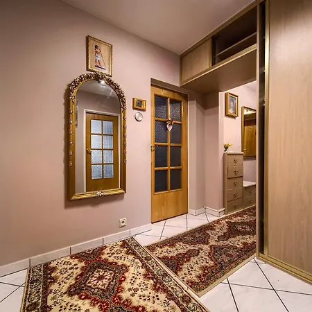 Apartmán Szczepin Spacious By Bookinghost Vratislav
