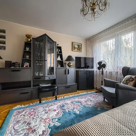 Szczepin Spacious By Bookinghost Διαμέρισμα